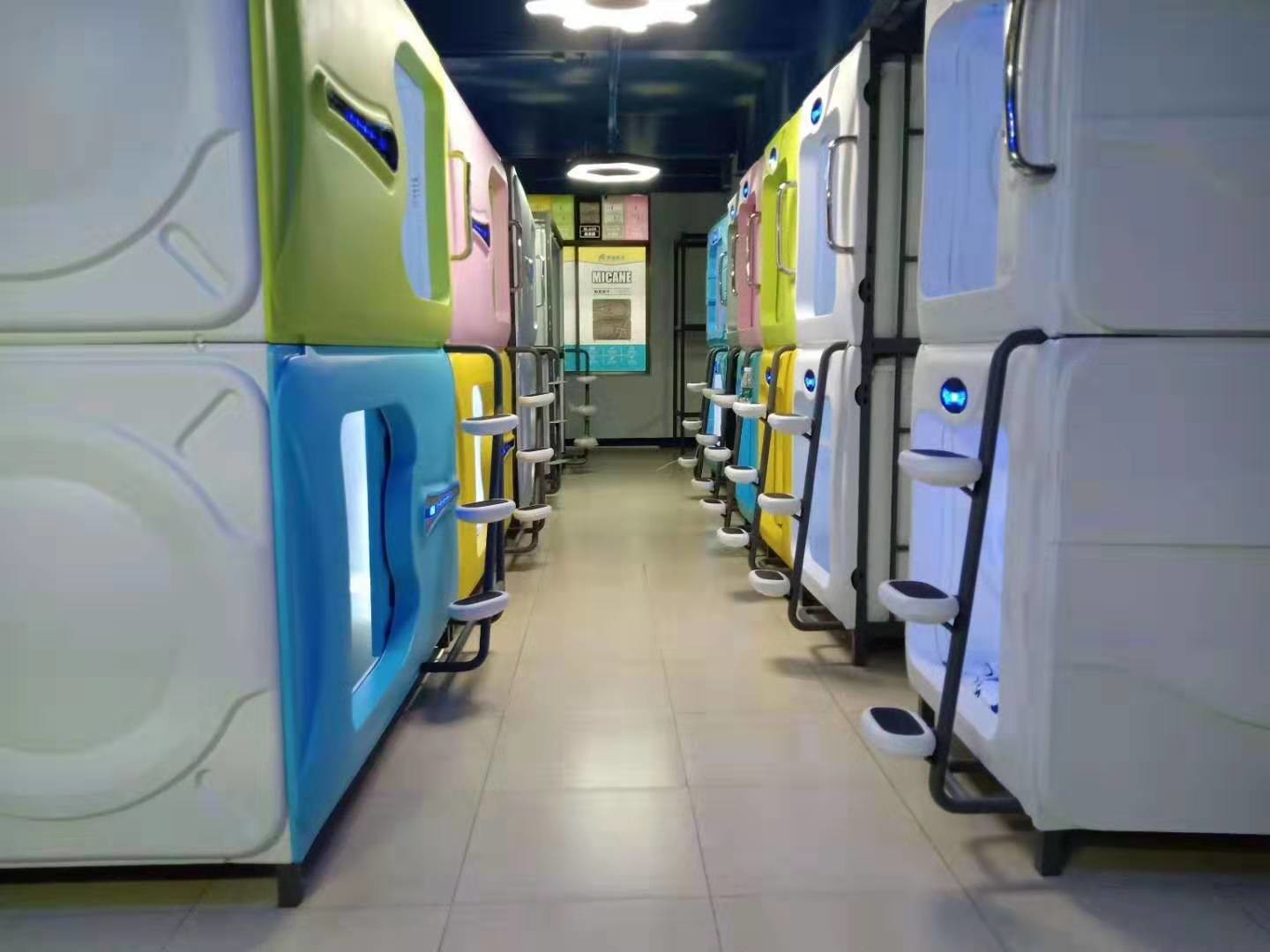 Latest company case about Capsule Hotel in Hong Kong